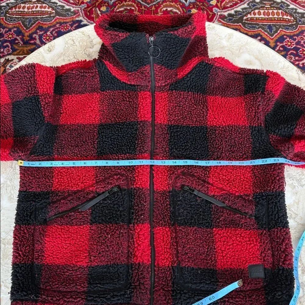Roots Buffalo Plaid Sherpa Jacket – Red & Black – Size M - Picture 16 of 17
